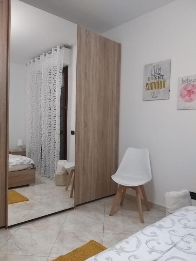 Sophia' S House Appartamento Quartello كوارتو سانتيلينا المظهر الخارجي الصورة