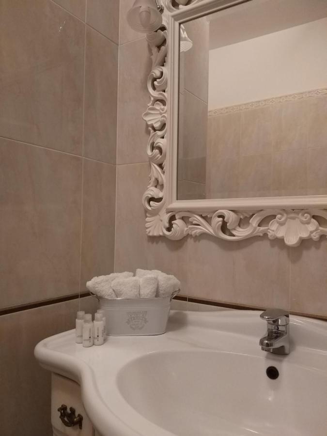 Sophia' S House Appartamento Quartello كوارتو سانتيلينا المظهر الخارجي الصورة